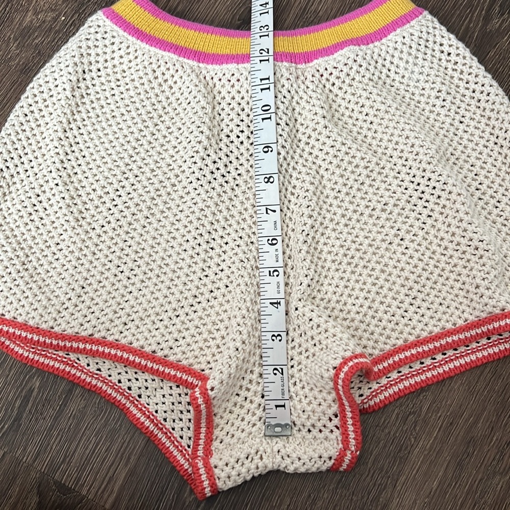 ❌Offline by Aerie Crochet Sweater & Shorts Set Size Medium - Picture 15 of 16